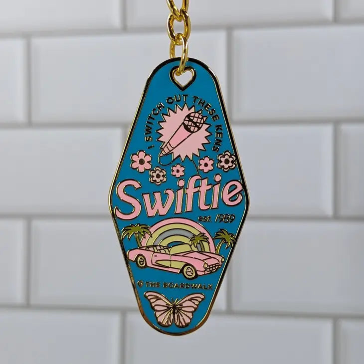 TAYLOR SWIFT SWIFTIE LANYARD