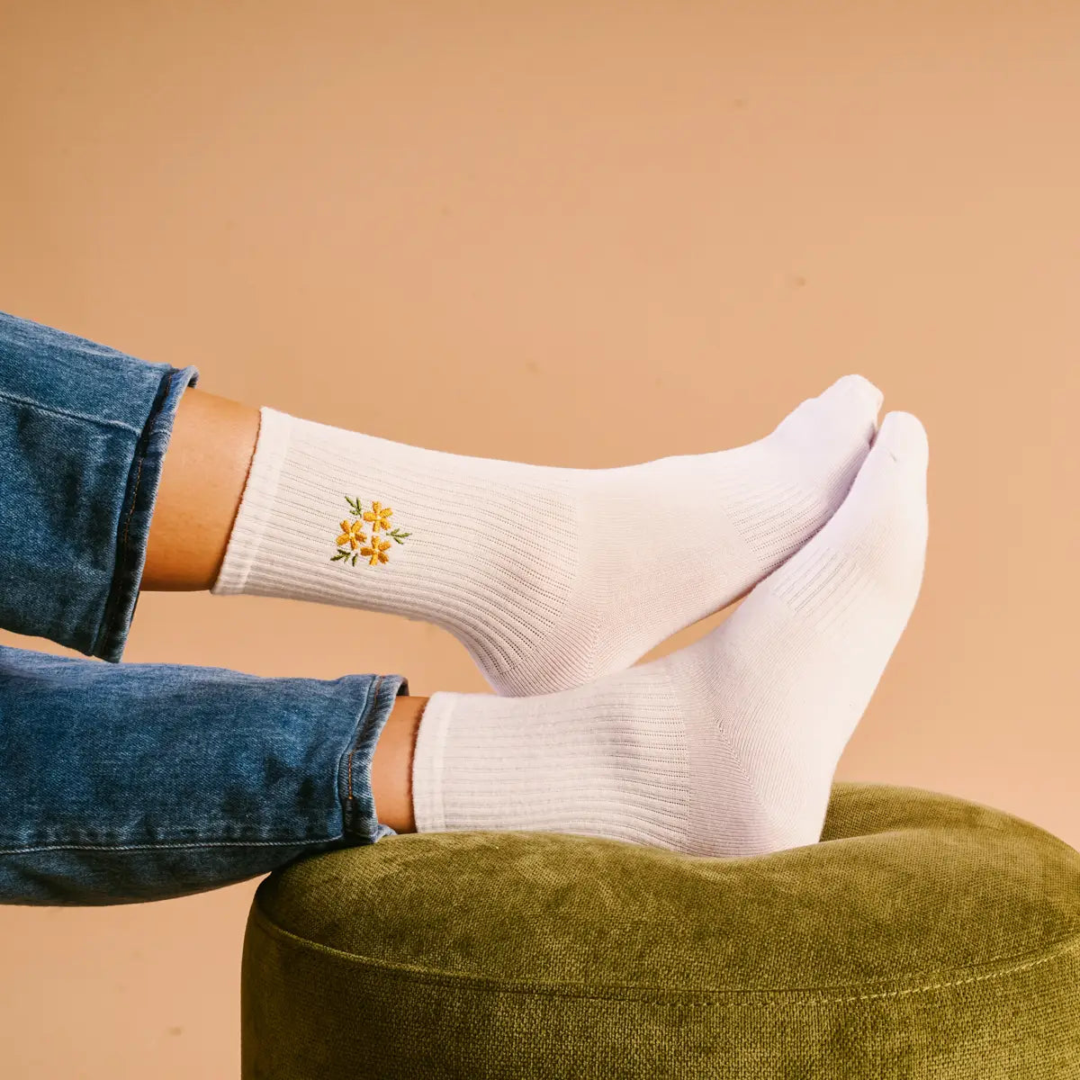 Embroidered Crew Socks–Floral Yellow - Curator and Co. 