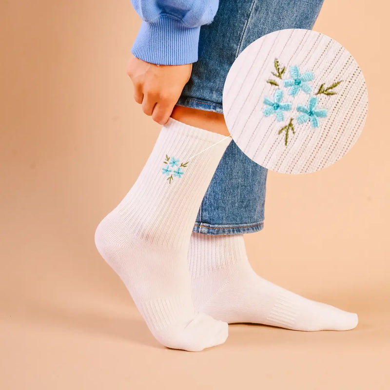 Embroidered Crew Socks–Floral Blue - Curator and Co. 