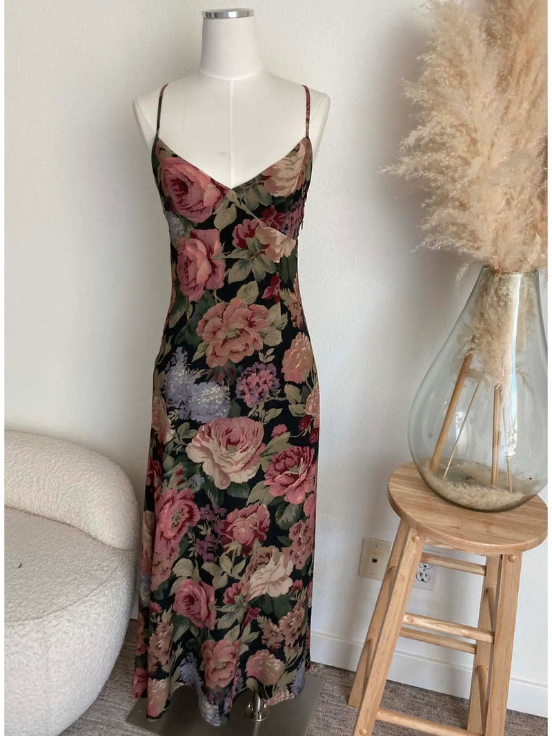 Midnight Garden Maxi Dress - Curator and Co. 