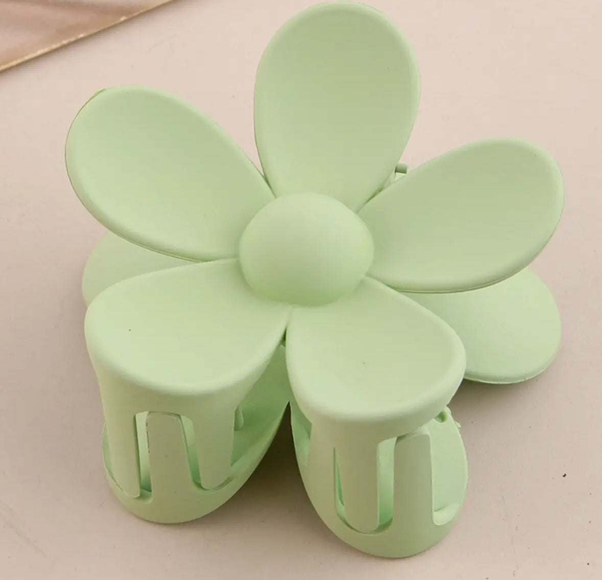 Daisy Hair Claw - Curator and Co. 