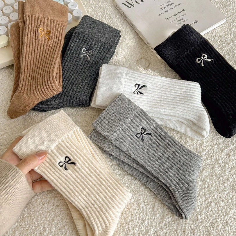 Embroidered Bow Socks