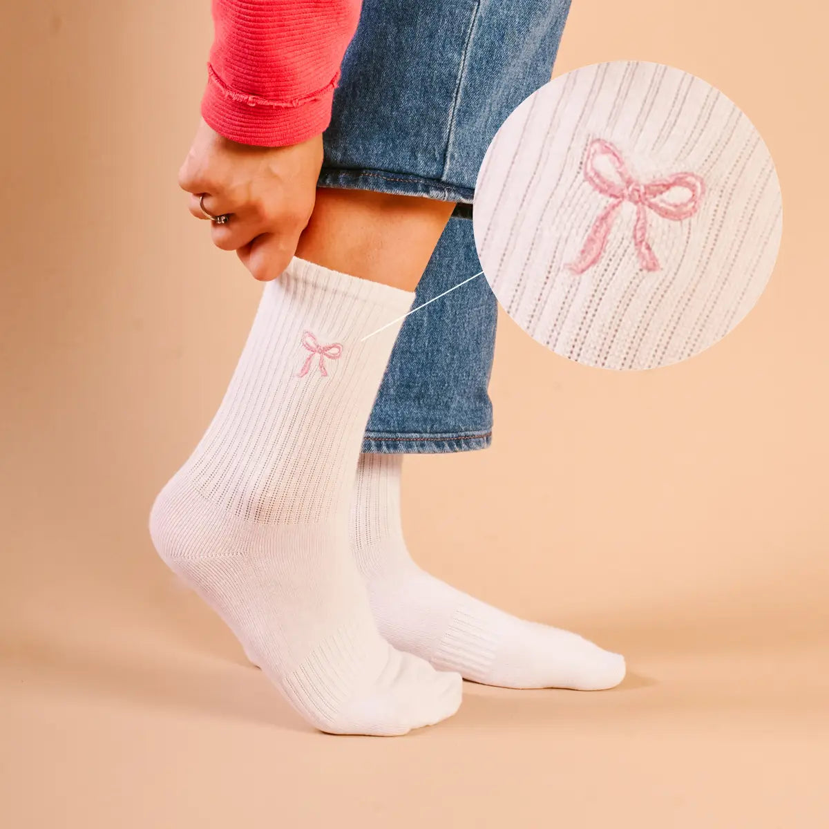 Embroidered Crew Socks–Pink Bow - Curator and Co. 